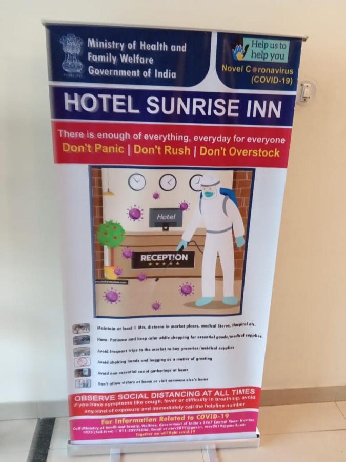 Hotel Sunrise Inn Лакнау Екстериор снимка